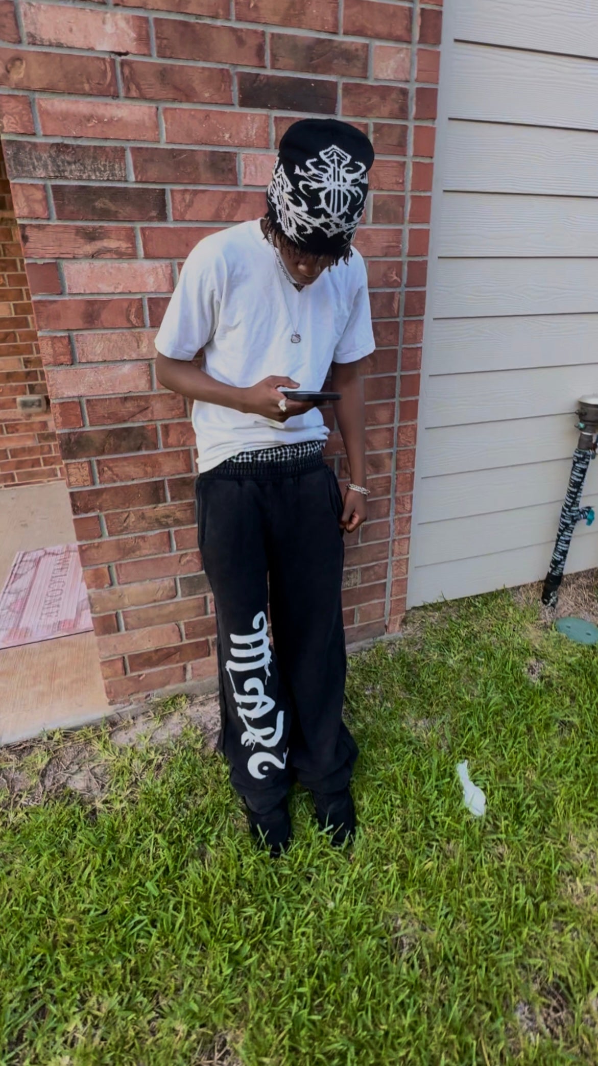 Black ‘Marz’ Sweats